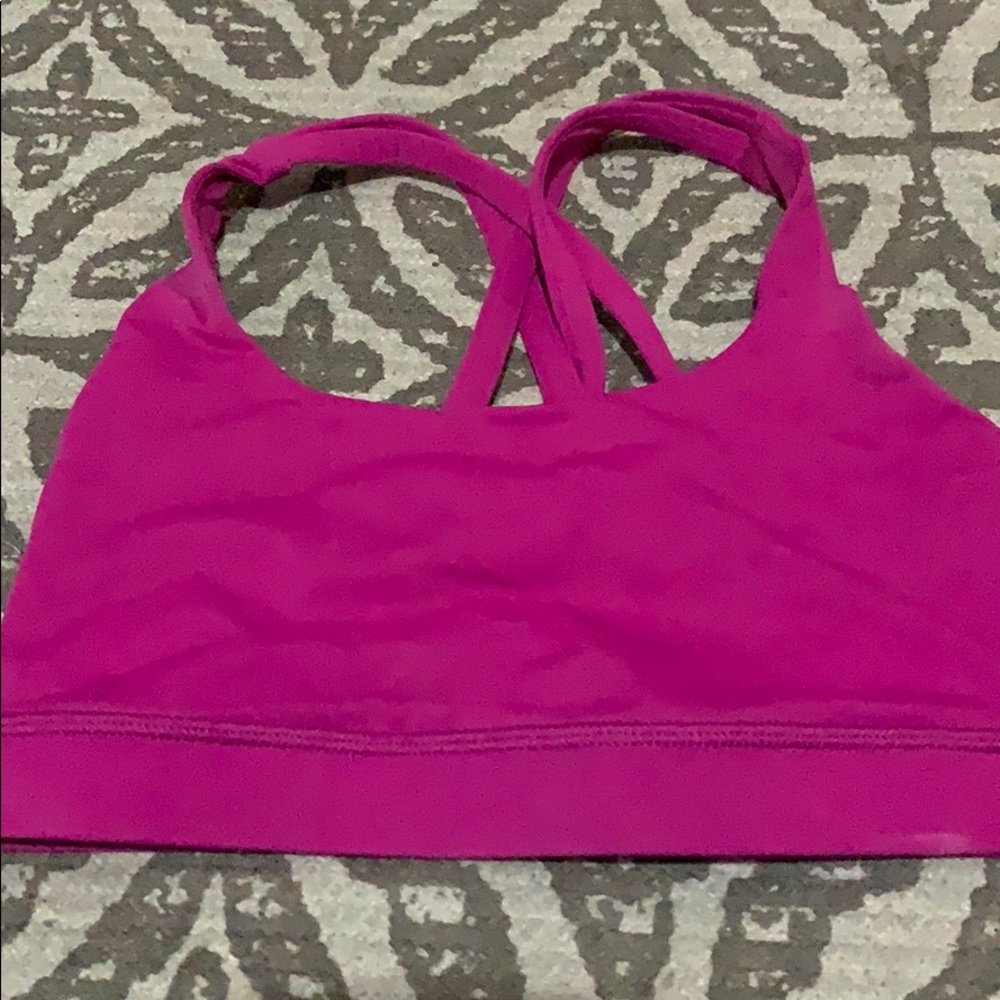 Lululemon pink sports bra